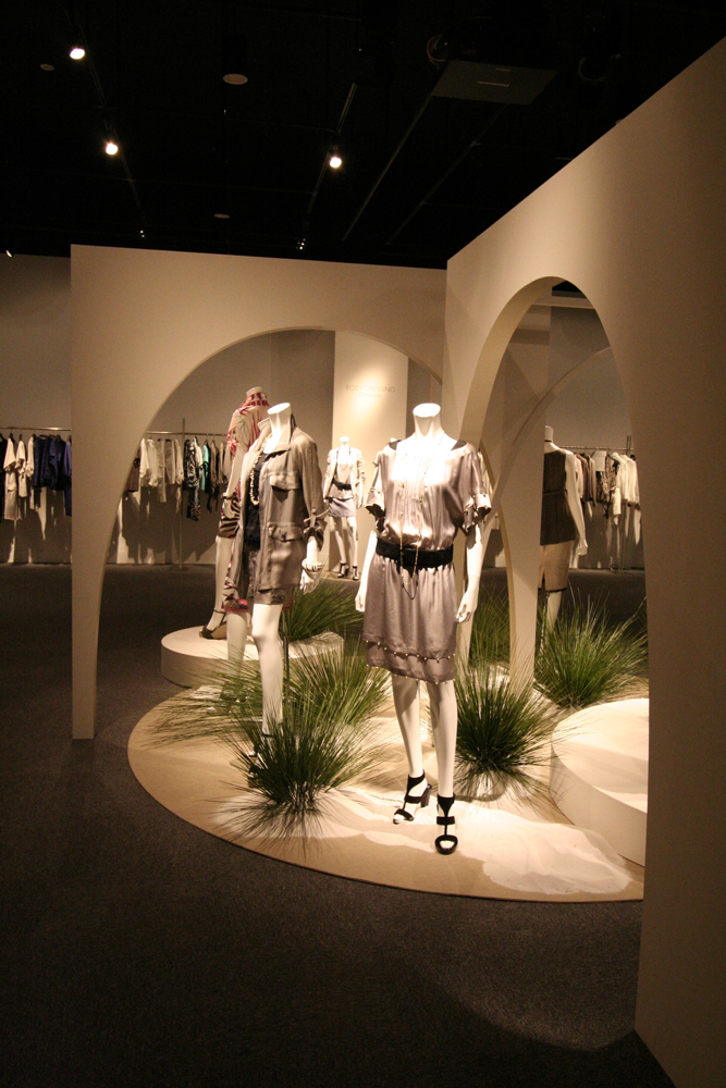 BODYDRESSING Deluxe 2009SS 展示会/ボディドレッシングデラックス 2009SS 展示会/インテリアデザイン:洋服・ファッションブランド