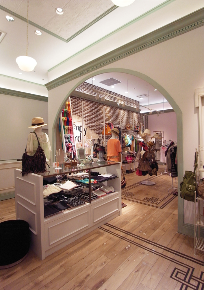 Swendybird 有楽町丸井/スウェンディ バード 有楽町丸井/店舗設計・ショップデザイン:洋服・ファッションブランド